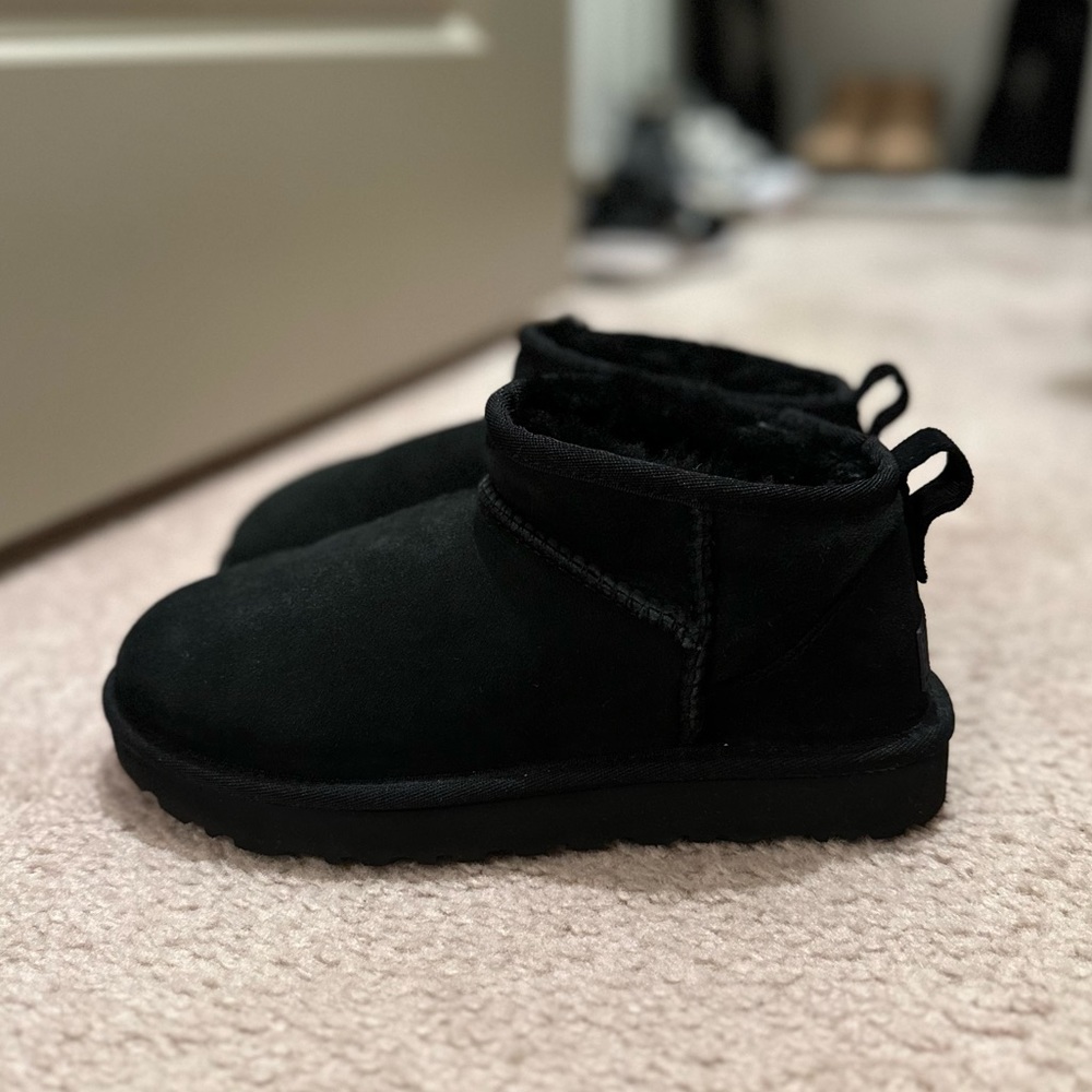 Women's Ultra Mini UGG Boots